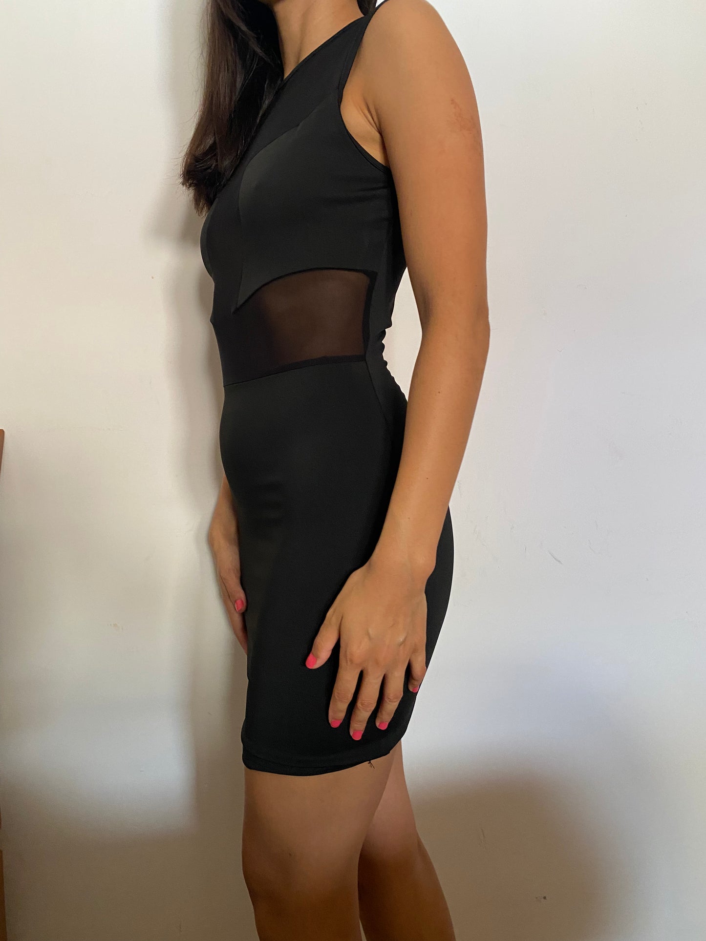Abito nero aderente