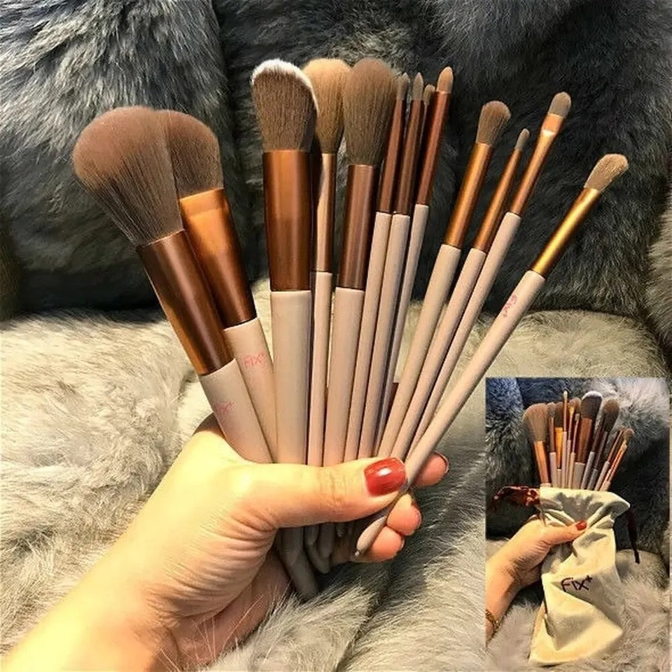 Set di pennelli make.up 13 pcs